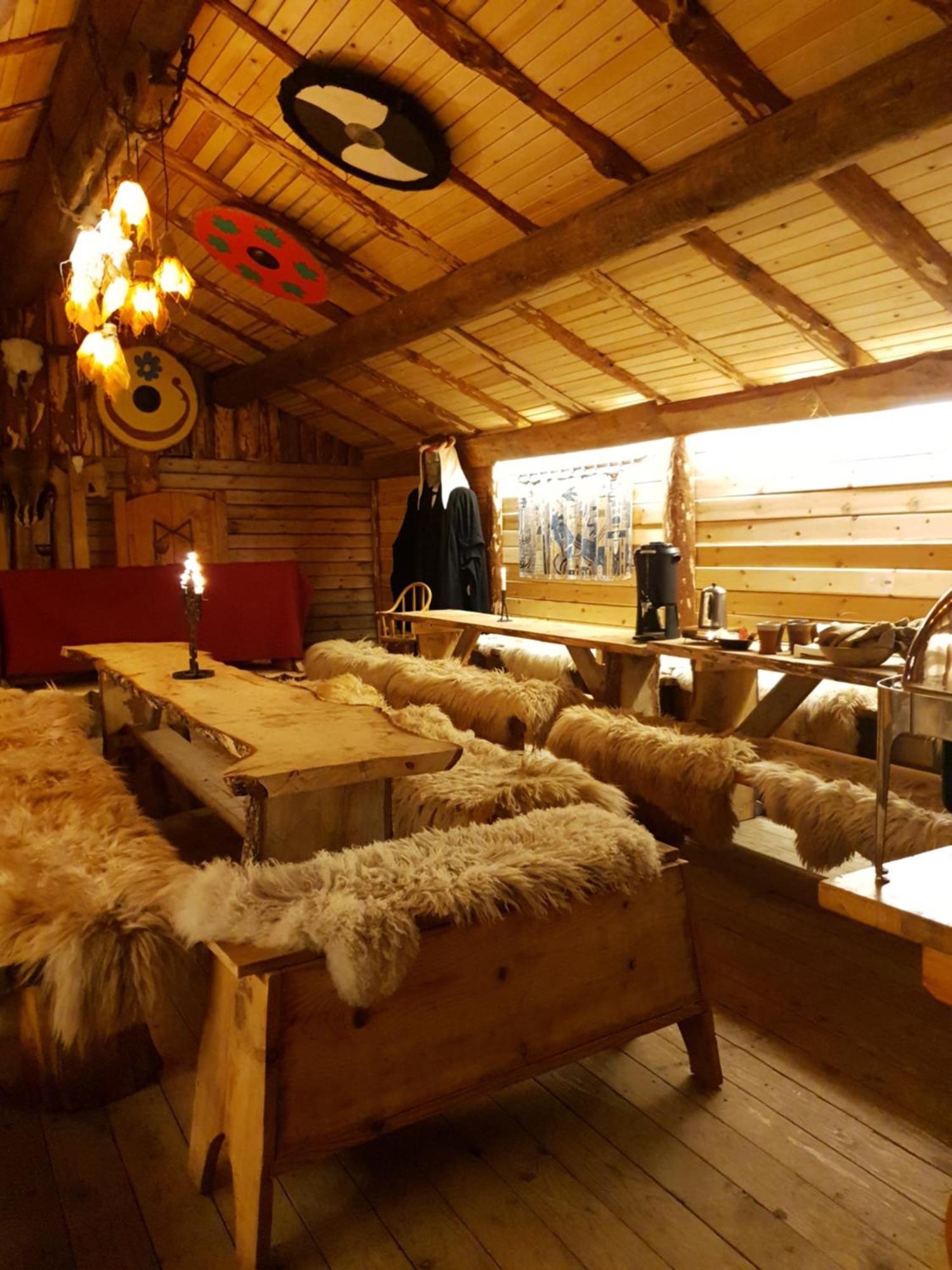 הוילה Sosdala Vittfarnas Vikingaby מראה חיצוני תמונה